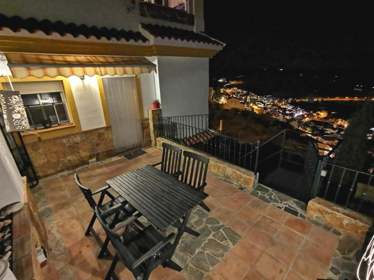 Apartamento Complejo Rural Alma Y Montaña Cómpeta Exterior foto